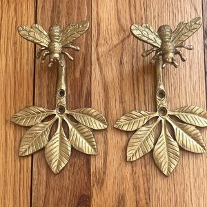 Gold Bee and Leaf Wall Hooks
